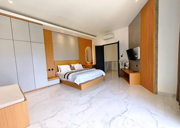 Pererenan Hotel 4*