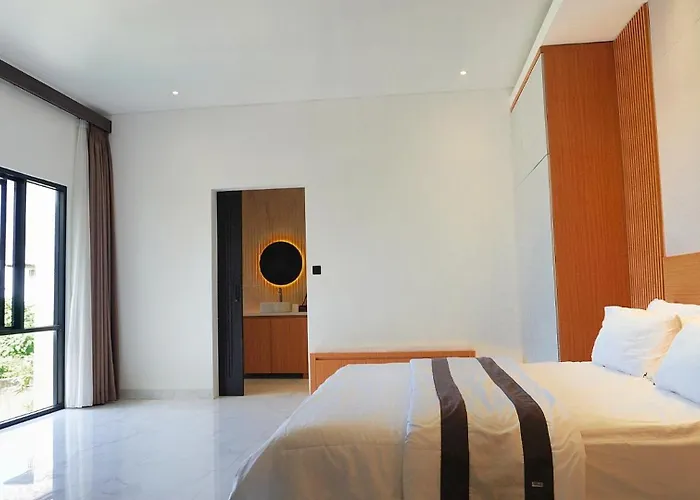 Hotel Pererenan 4*
